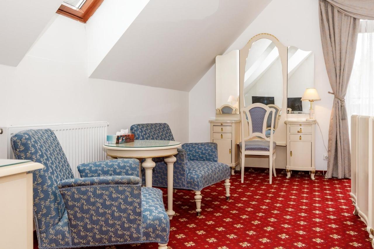 Hotel Farma Hory Karlowe Wary Zewnętrze zdjęcie