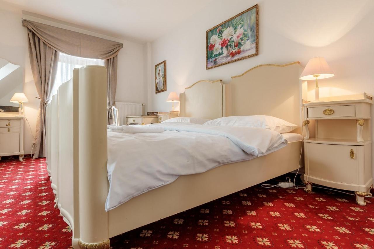 Hotel Farma Hory Karlowe Wary Zewnętrze zdjęcie