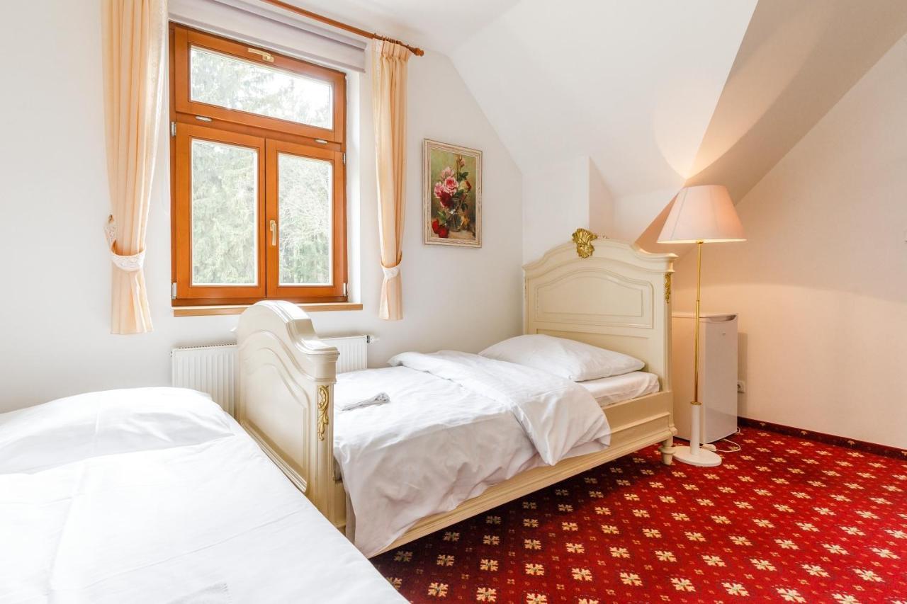 Hotel Farma Hory Karlowe Wary Zewnętrze zdjęcie
